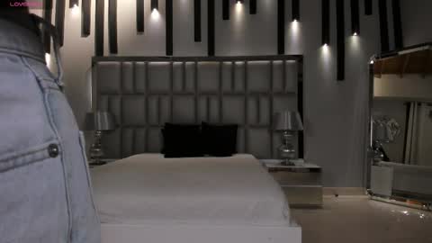 Caro online show from January 9, 9:59 am