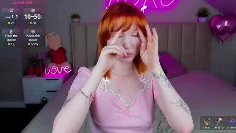 Anna online show from March 3, 9:05 am