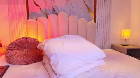 Carol Rivera  online show from February 6, 8:34 pm