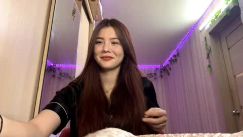 Emma online show from November 30, 12:01 pm