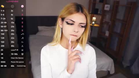 Hello everyone Im Monica Its my first day Were going to have fun together  online show from November 18, 7:50 pm