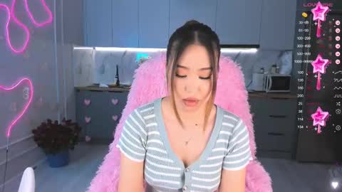 Yummi online show from February 23, 11:58 pm