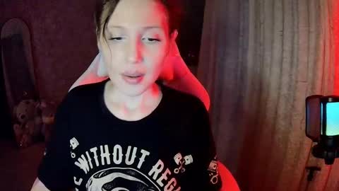 carysgs online show from December 3, 8:20 pm