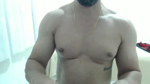 cashmastermuscle77 online show from November 5, 11:40 pm