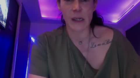 cassandra06400 online show from October 2, 10:30 pm