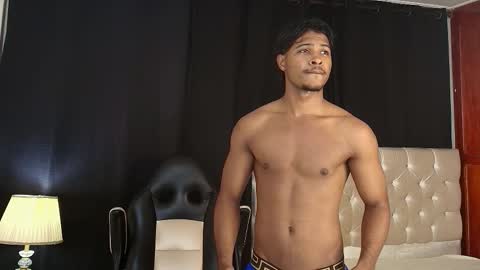 CASSIAN GOLD online show from February 18, 2:33 am