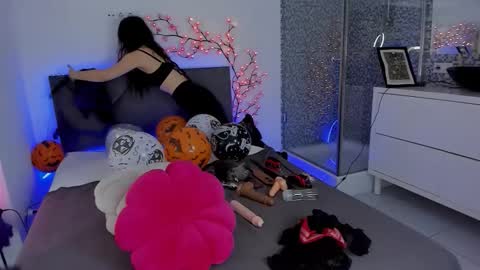 Cassie online show from November 2, 6:24 am