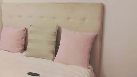 CassieHilton online show from November 11, 10:56 pm