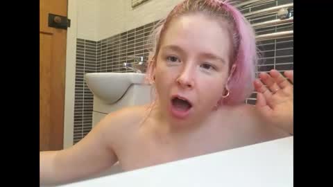 Cassie online show from February 9, 8:51 am