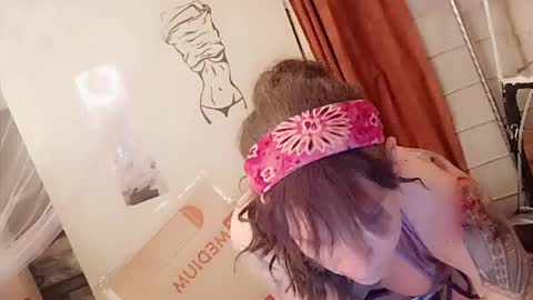 Cassiemichelle online show from June 8, 12:39 pm