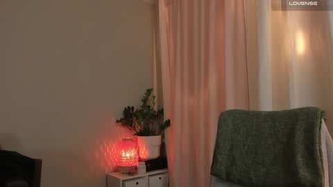 Snapshot of cassisland chatting on December 30, 2:09 am  cassandra  online show from December 30, 2:09 am