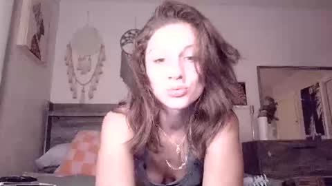 casspetite online show from September 16, 2:02 am