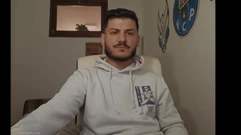 Mike Moreira online show from April 1, 10:49 am