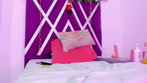 Cataleya online show from November 28, 5:48 am