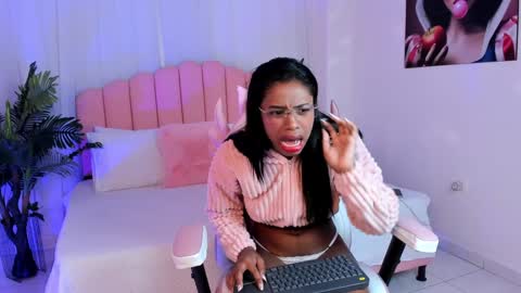   online show from December 19, 7:29 pm
