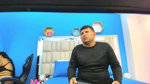 Snapshot of catalina_and_jhon chatting on October 7, 12:23 pm Jhon and Catalina online show from October 7, 12:23 pm