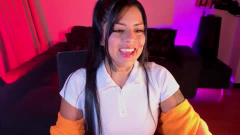 Catalina online show from January 18, 5:49 am