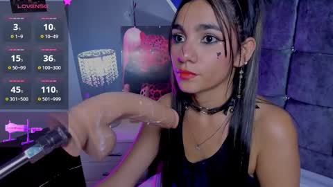 catalina_whore1 online show from March 12, 10:57 pm