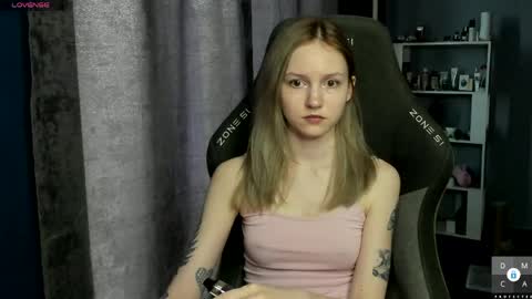 Sam online show from May 27, 3:31 pm