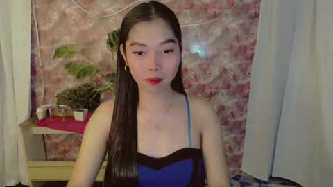 catherine_365 online show from May 11, 6:49 pm