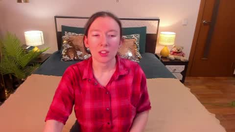 Catrin online show from March 31, 1:17 am