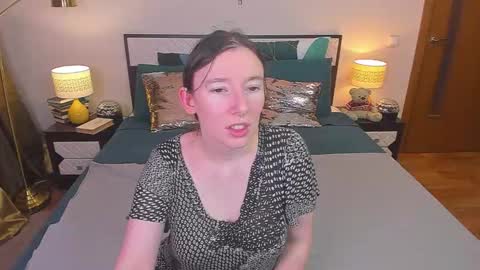 Catrin online show from December 21, 4:30 am