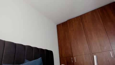 Catimore online show from March 10, 5:39 pm