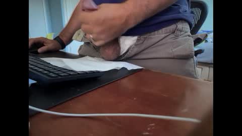 catmandoo21001 online show from September 19, 9:18 pm