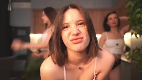 catolinanight online show from April 7, 6:26 am