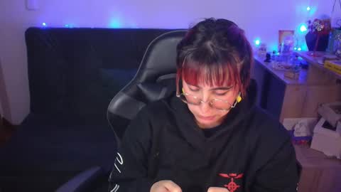 im MIA  -Independent Model  MY OF is catsito3 online show from March 7, 4:12 am