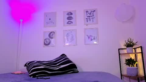 CATALEYA  online show from August 1, 10:44 pm