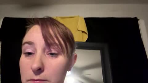 cbrooks667 online show from December 17, 2:40 am