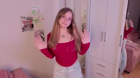 Lina  online show from September 12, 7:49 pm