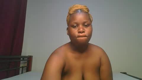 ceepretty25 online show from February 17, 9:30 am