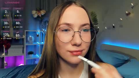 Josie Manesi online show from March 2, 7:34 pm