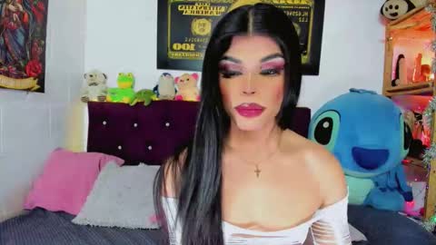 celeste_hot25horny online show from November 24, 6:50 pm