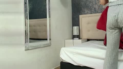 Celestial online show from April 5, 1:52 pm