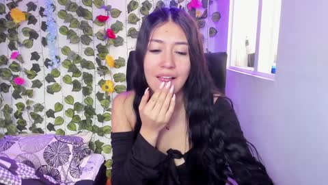 Celestineeeeee online show from January 2, 4:46 pm