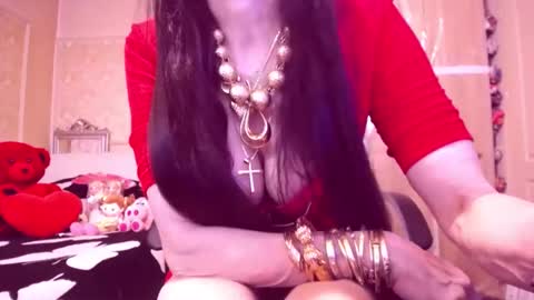 Cerise online show from May 8, 1:22 am