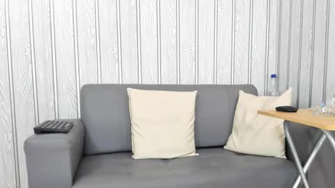 Cesar online show from October 4, 5:22 pm