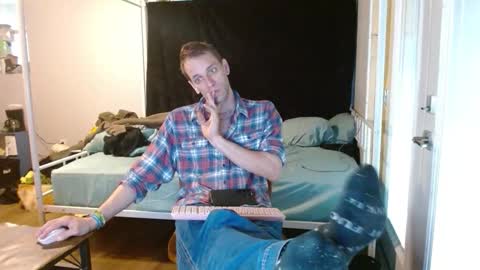 cguffey2284 online show from March 10, 6:34 pm