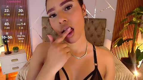 CHAARLOTTEE online show from May 21, 8:26 pm