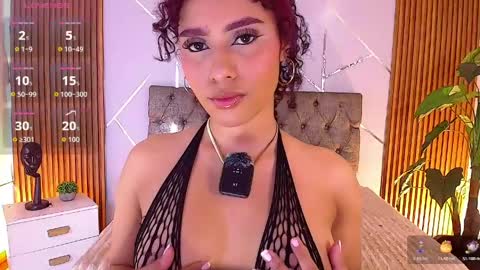 CHAARLOTTEE online show from June 1, 8:32 pm