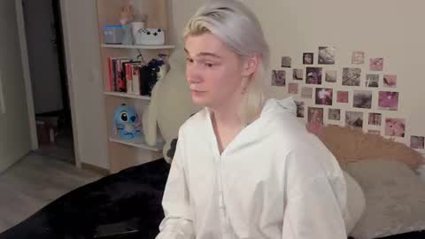 chad_logan online show from June 12, 7:13 pm