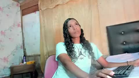chaira_1x1 online show from July 28, 6:20 pm
