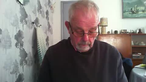 Champers online show from May 13, 11:20 am