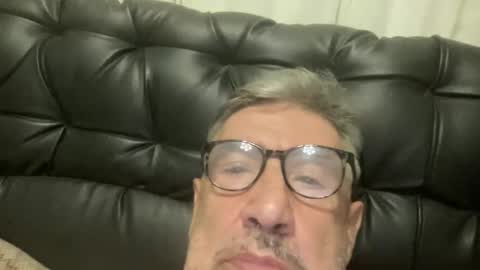 champsex305610 online show from April 16, 8:09 pm