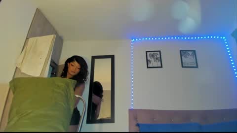 chantellebony online show from April 25, 9:56 pm