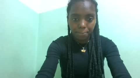 chanteuse655720 online show from July 1, 6:38 pm