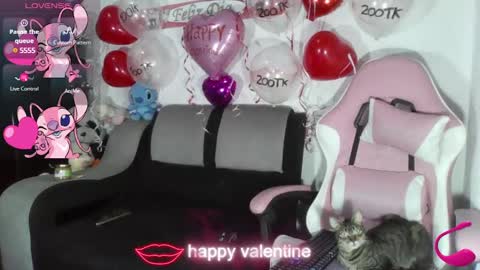 charis_bellota online show from February 18, 1:32 am